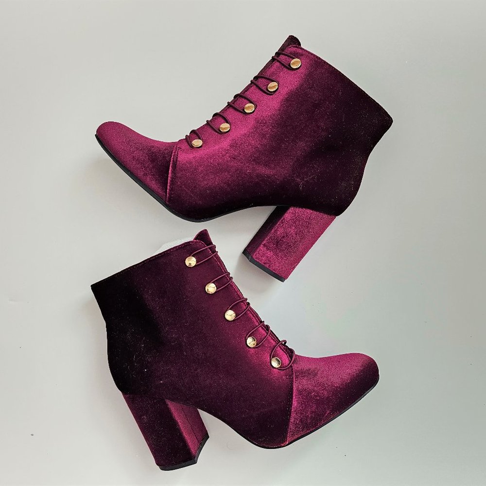 JUST FAB Burgundy faux velvet lace up bootie- runs true to size, NWT, size 8.5